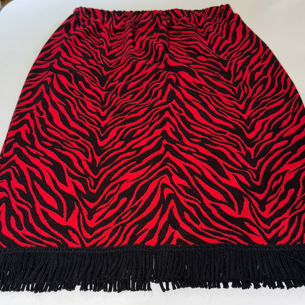 Vintage 90s Nina Leonard Red and‎ Black Fringe Zebra Pencil Skirt